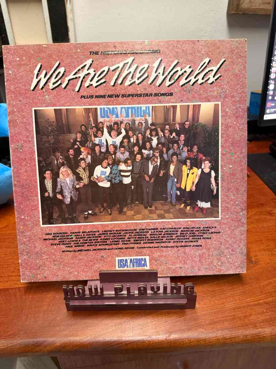 USA for Africa – We Are The World sleeve