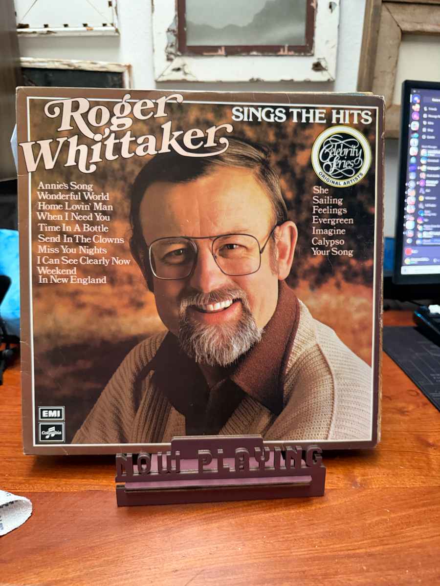 Roger Whittaker – Sings The Hits sleeve